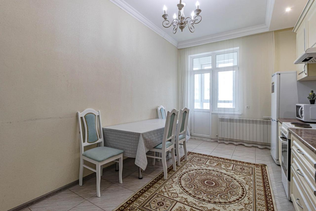 Apartments Lux 53/141 Astana Eksteriør billede